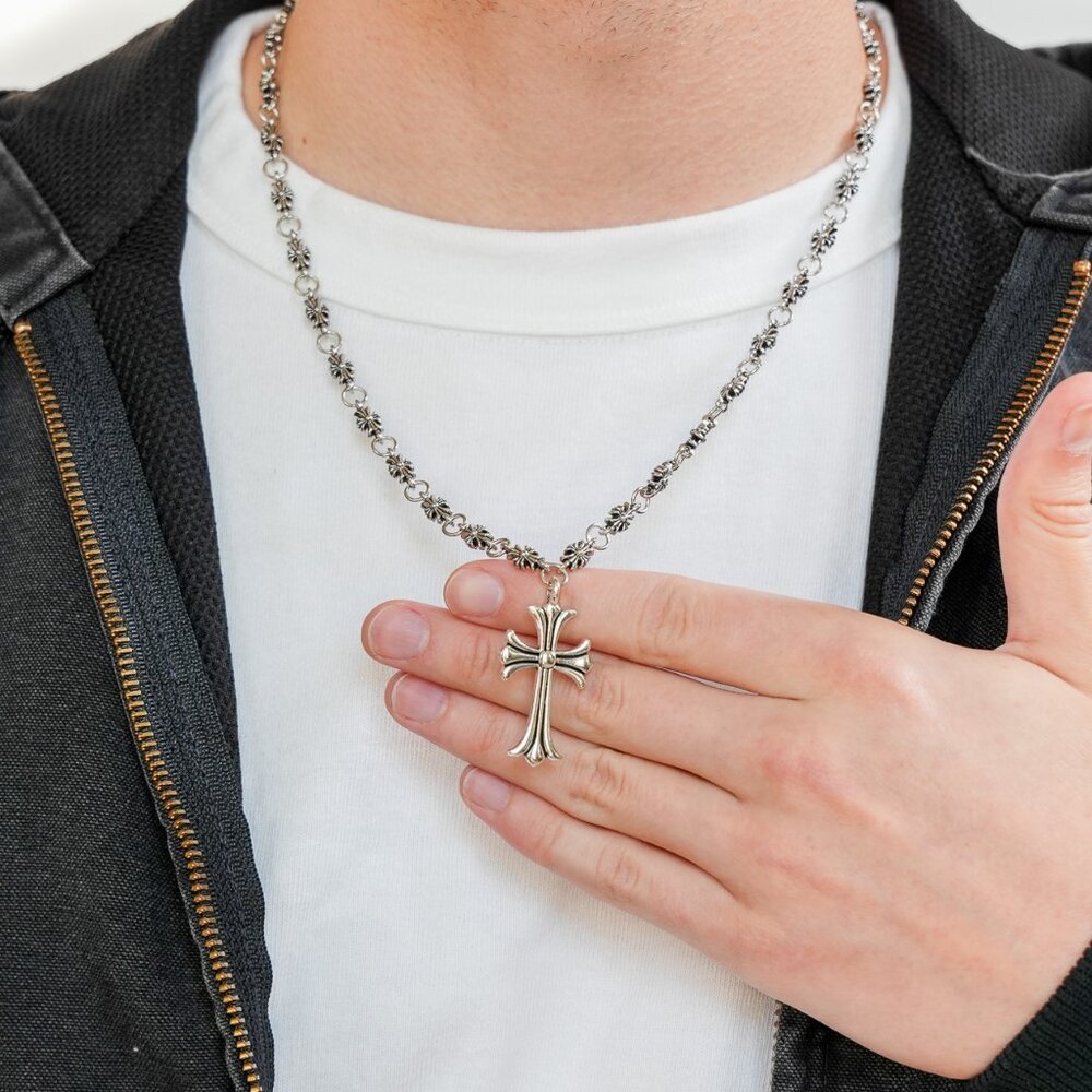 Silver Gothic Cross Chain Necklace